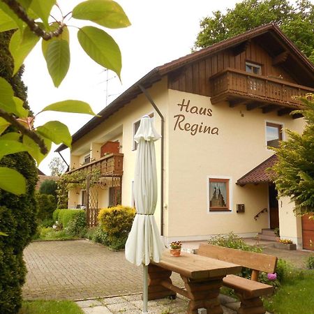 Gaestehaus Regina Bad Füssing Buitenkant foto